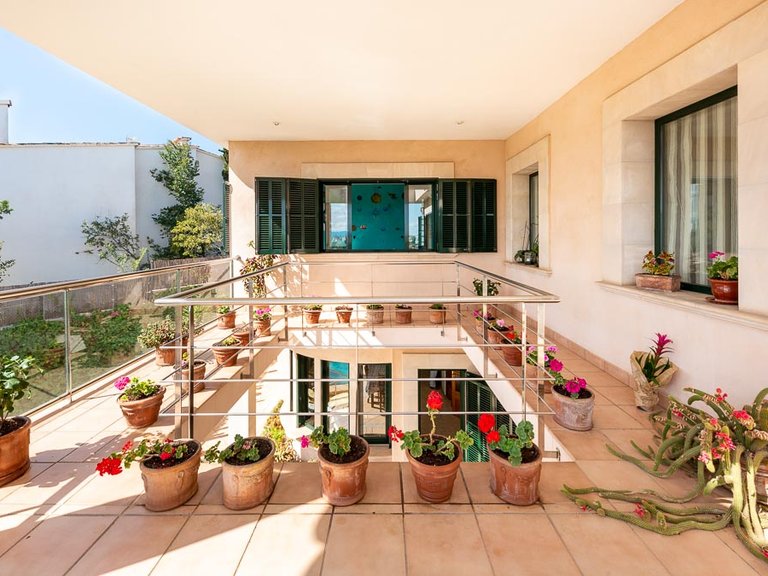 Villa for Sale in Palma De Mallorca, Balearic Islands 20