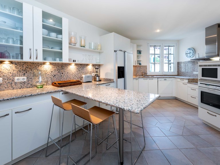 Apartment for Rent in Mardavall, Balearic Islands 15