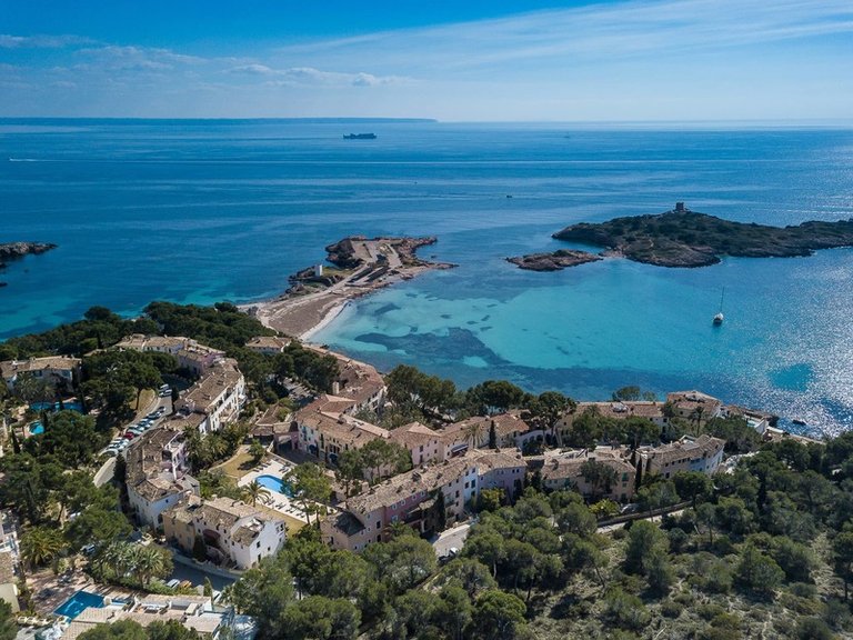 Apartment for Rent in Illetes, Balearic Islands 19