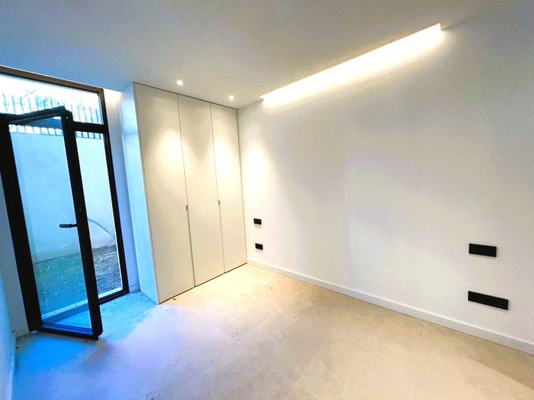 Apartment for Sale in Palma De Mallorca, Balearic Islands 7