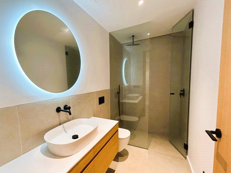 Apartment for Sale in Palma De Mallorca, Balearic Islands 8