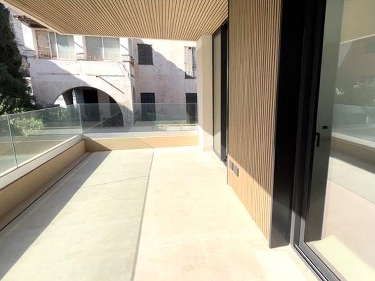 Apartment for Sale in Palma De Mallorca, Balearic Islands 4