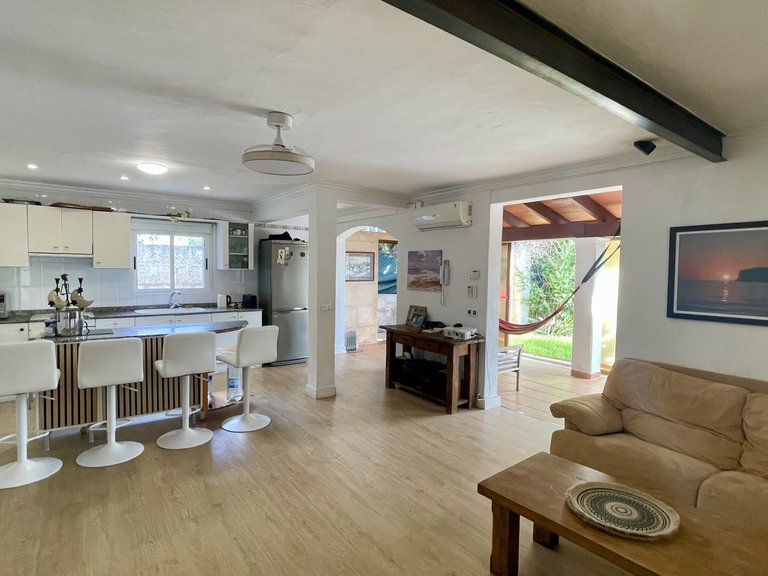 Villa for Sale in Establiments, Balearic Islands 6