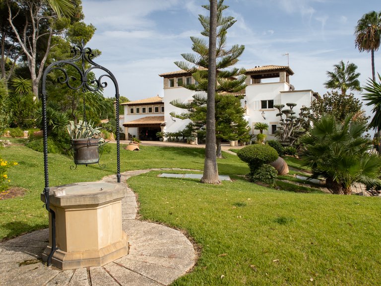 Villa for Sale in Gènova, Balearic Islands 32