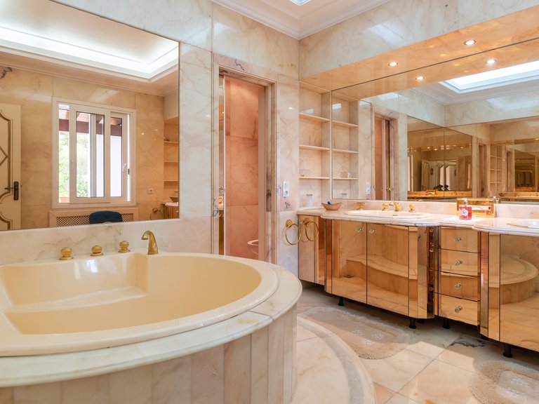Villa for Sale in Gènova, Balearic Islands 43