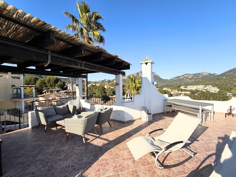 Villa for Sale in Camp De Mar, Balearic Islands 20