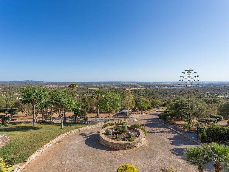 Villa for Sale in Puntiró, Balearic Islands 9