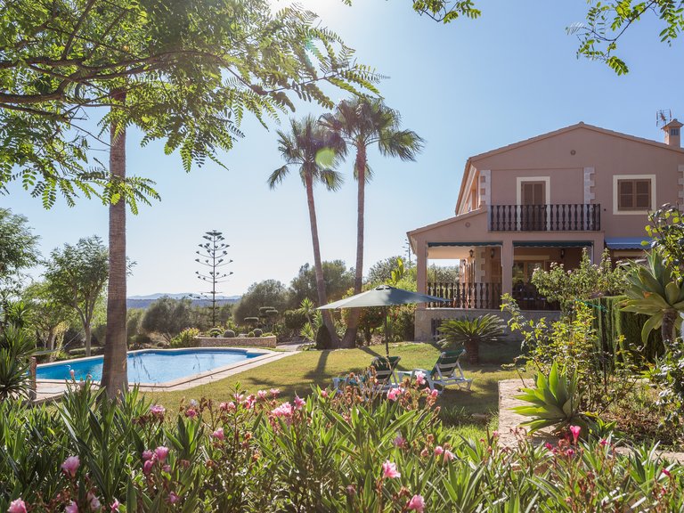 Villa for Sale in Puntiró, Balearic Islands 3