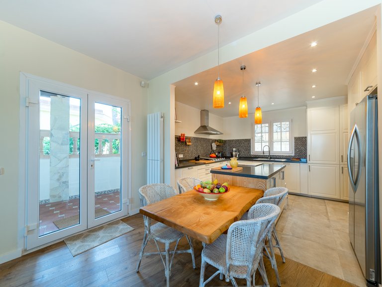 Villa for Sale in Santa Ponsa, Balearic Islands 9