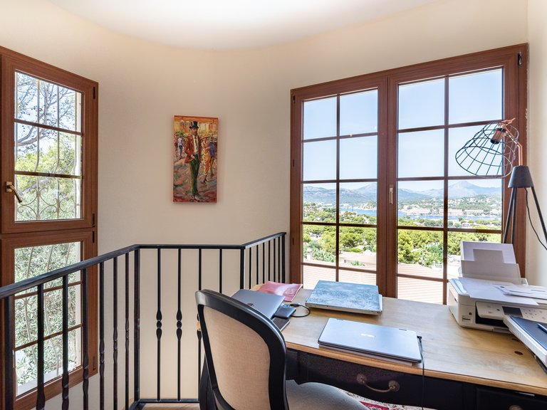 Villa for Sale in Santa Ponsa, Balearic Islands 28