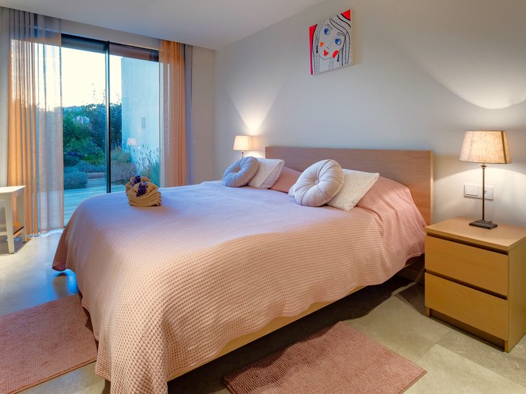 Villa for Sale in Puerto De Andratx, Balearic Islands 28