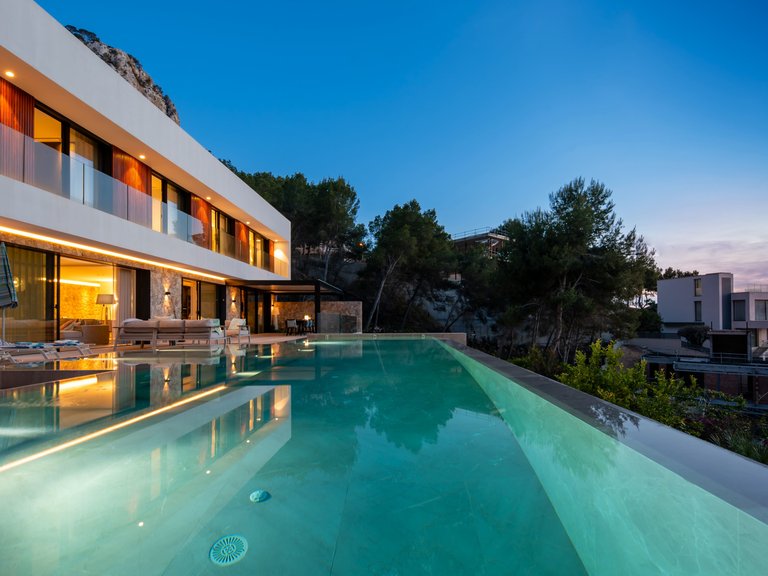 Villa for Sale in Puerto De Andratx, Balearic Islands 31