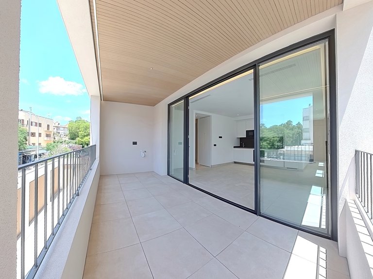 Apartment for Sale in El Terreno, Balearic Islands 2