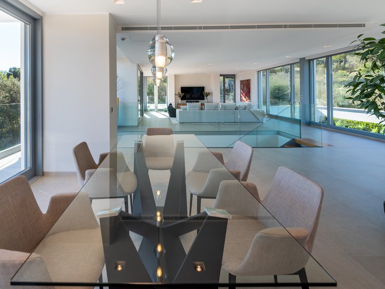 Villa for Sale in Palmanova, Balearic Islands 9