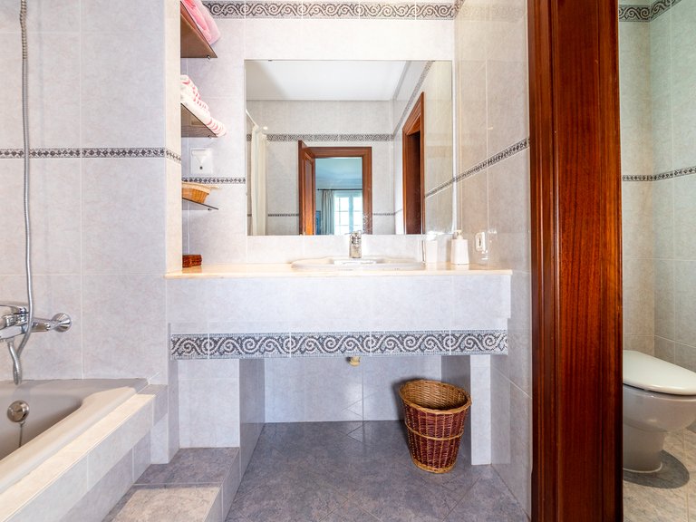 Villa for Sale in Bendinat, Balearic Islands 28