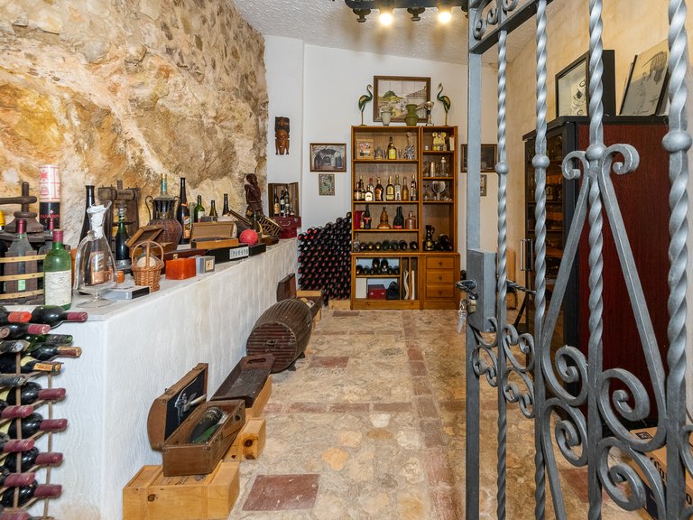 Villa for Sale in Bendinat, Balearic Islands 9