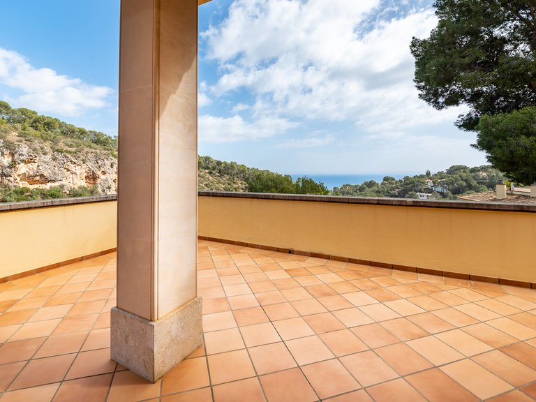 Villa for Sale in Bendinat, Balearic Islands 31
