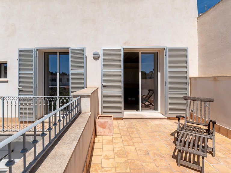 Villa for Sale in Molinar & Portixol, Balearic Islands 33