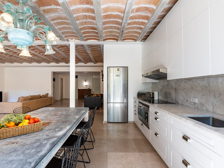 Villa for Sale in Molinar & Portixol, Balearic Islands 17