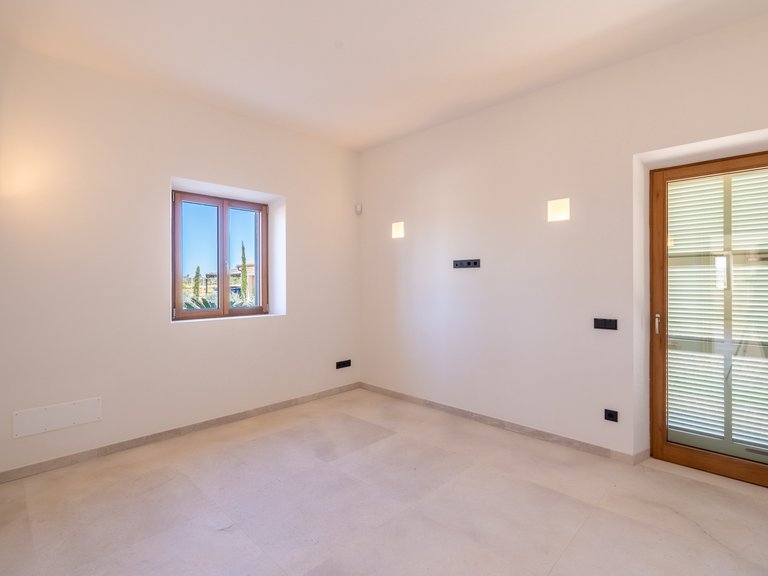 Country House for Sale in Llombards, Balearic Islands 38