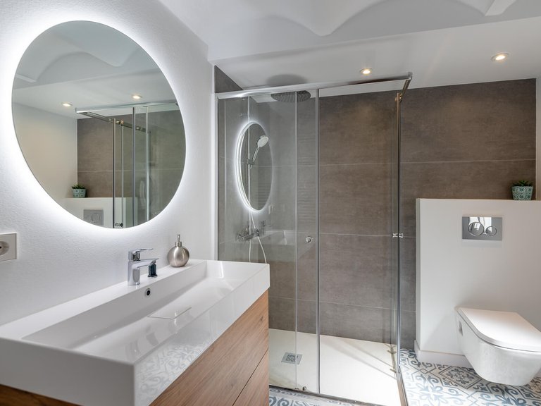 Apartment for Rent in El Terreno, Balearic Islands 10