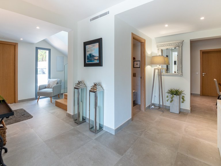 Villa for Sale in Santa Ponsa, Balearic Islands 12