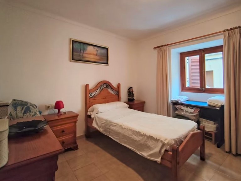 Town House for Sale in Pollensa, Balearic Islands 10