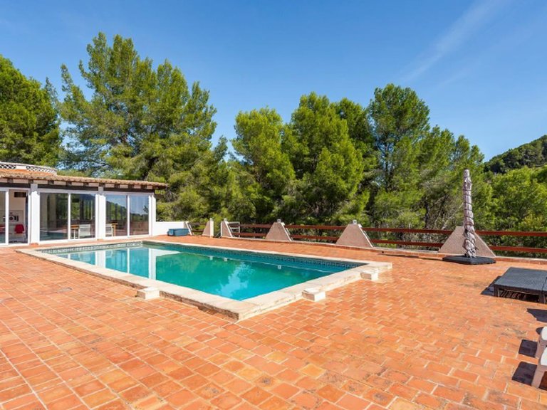 Villa for Sale in Es Capdellà, Balearic Islands 3