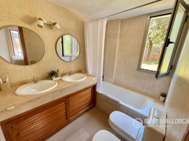 Apartment for Rent in Bonanova & Son Armadans, Balearic Islands 9