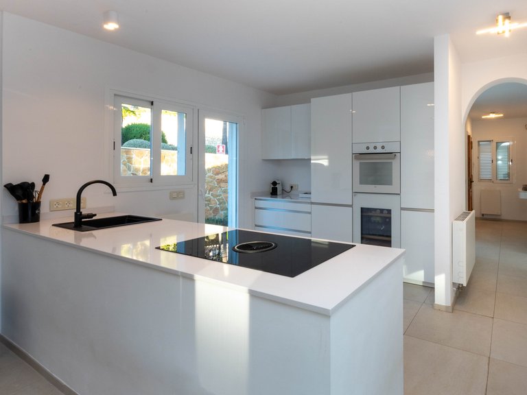 Villa for Sale in Paguera, Balearic Islands 13