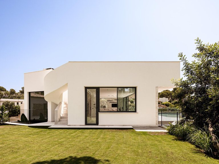 Villa for Sale in Bendinat, Balearic Islands 10