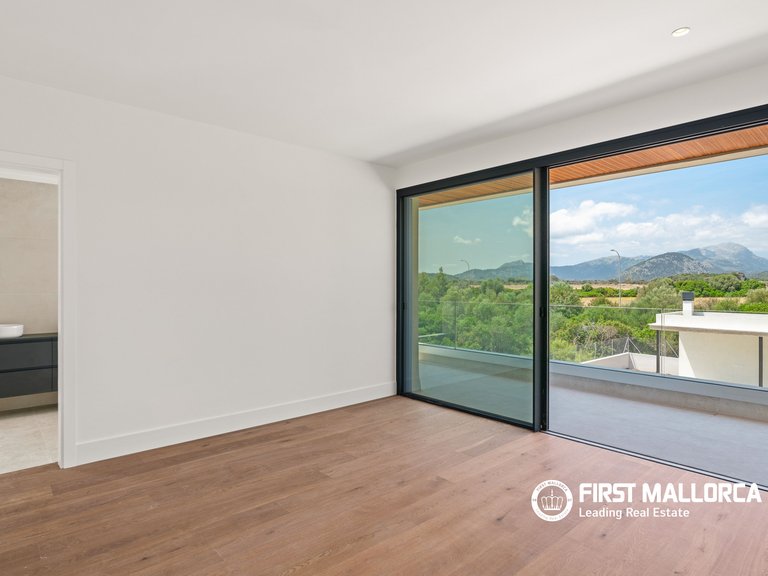Villa for Sale in Puerto De Pollensa, Balearic Islands 15