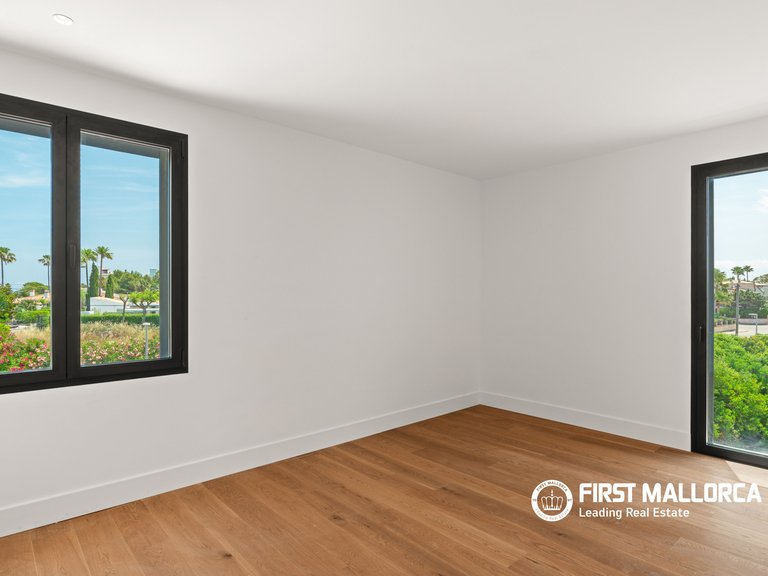 Villa for Sale in Puerto De Pollensa, Balearic Islands 17