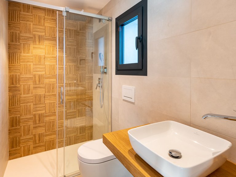 Villa for Sale in Santa Ponsa, Balearic Islands 9