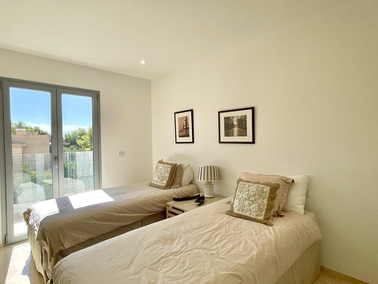 Apartment for Rent in Bonanova & Son Armadans, Balearic Islands 12