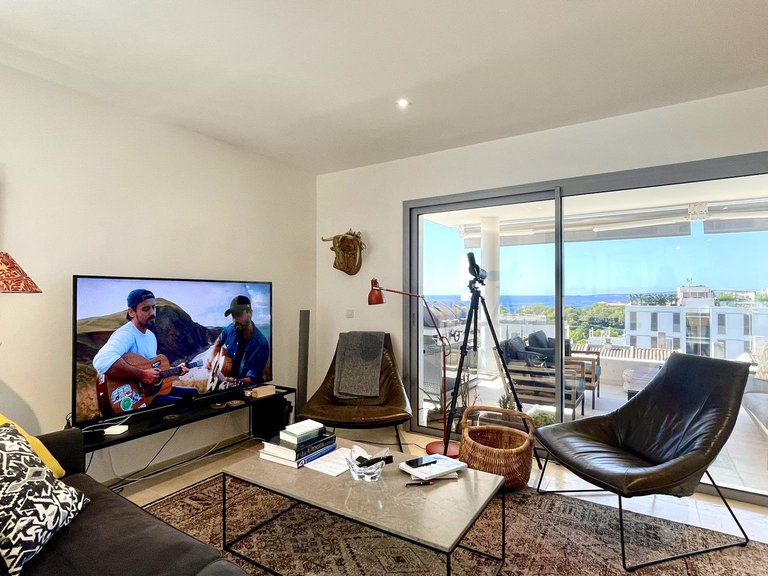 Apartment for Rent in Bonanova & Son Armadans, Balearic Islands 4