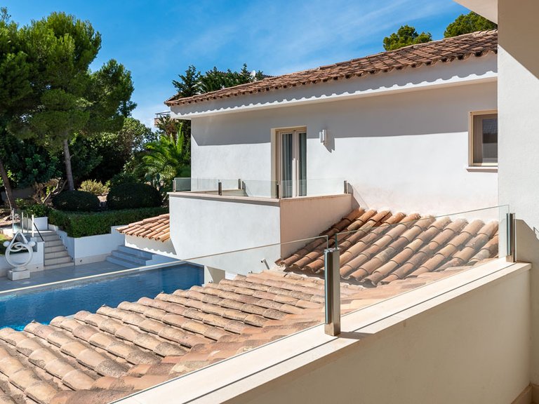 Villa for Sale in Santa Ponsa, Balearic Islands 32