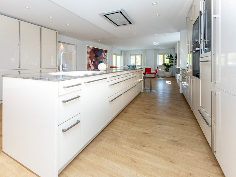 Villa for Sale in Santa Ponsa, Balearic Islands 17