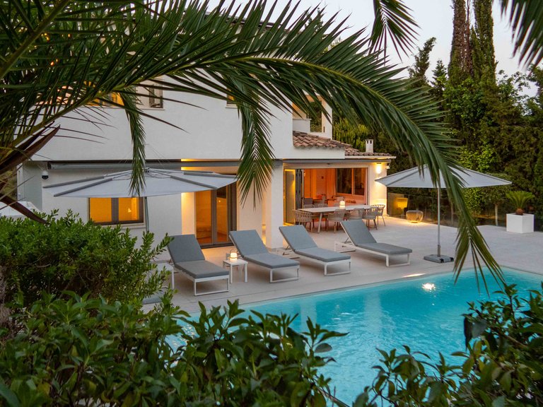 Villa for Sale in Santa Ponsa, Balearic Islands 7