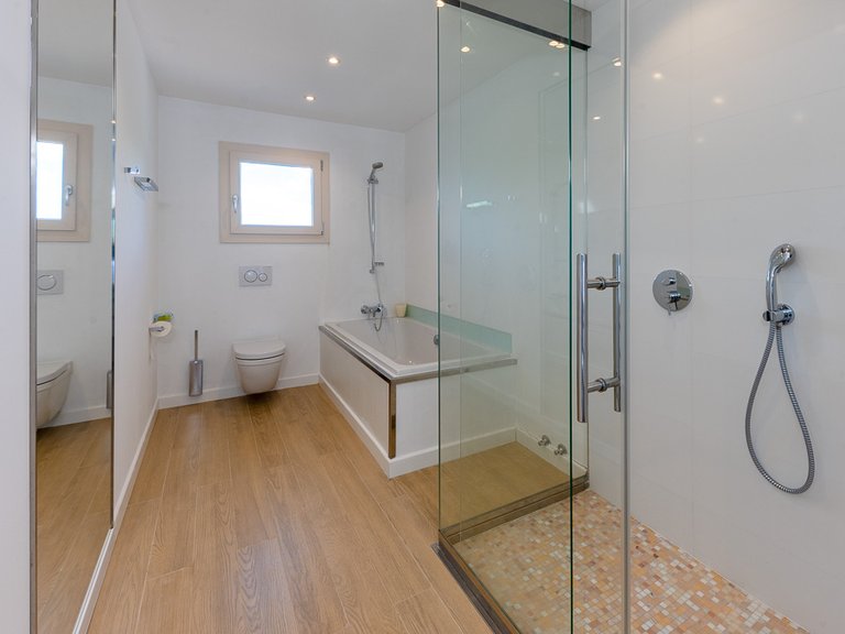 Villa for Sale in Santa Ponsa, Balearic Islands 26