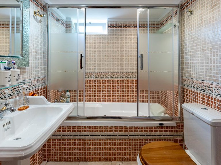 Apartment for Sale in Illetes, Balearic Islands 10