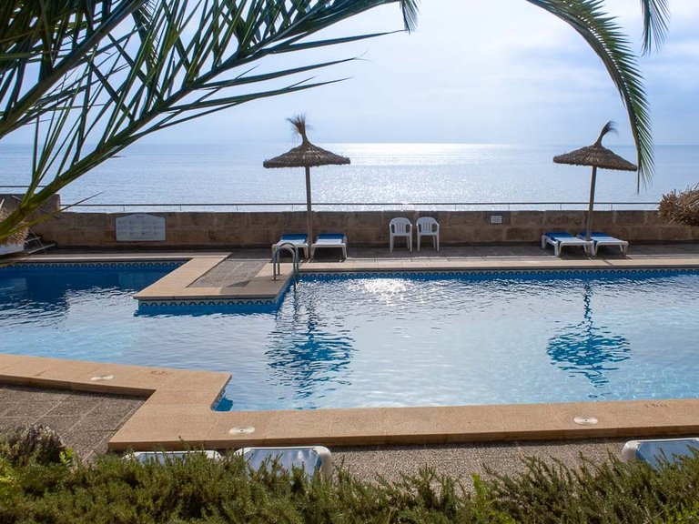 Apartment for Sale in Illetes, Balearic Islands 1