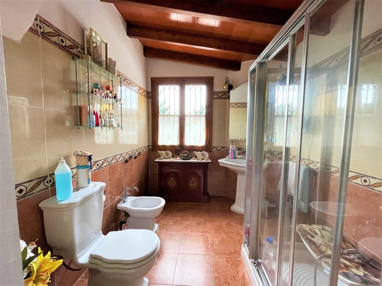 Country House for Sale in Crestatx, Balearic Islands 12