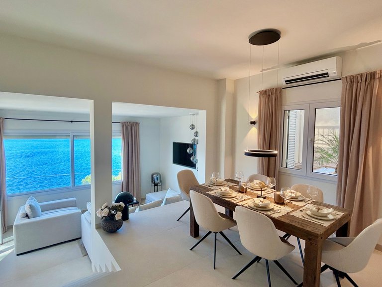 Villa for Sale in Santa Ponsa, Balearic Islands 5