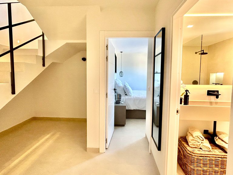 Villa for Sale in Santa Ponsa, Balearic Islands 11