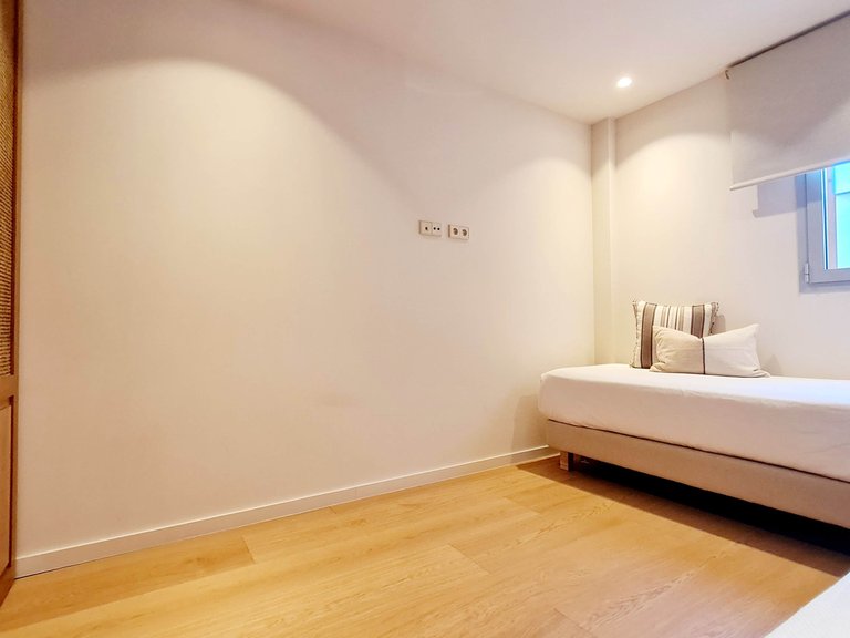 Apartment for Rent in Santa Catalina, Balearic Islands 14