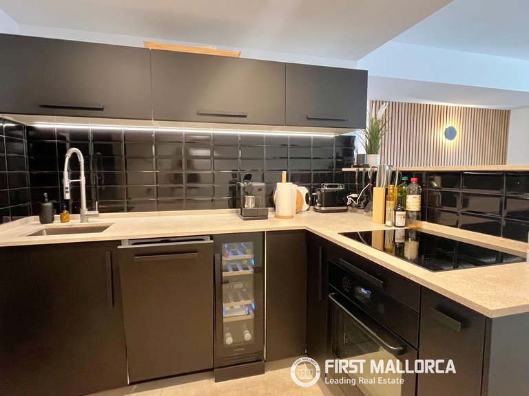 Apartment for Sale in Illetes, Balearic Islands 4