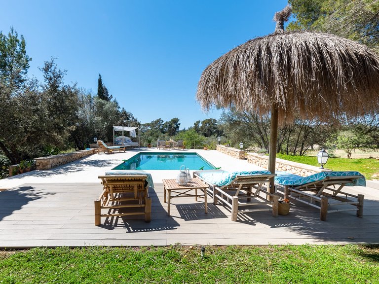 Country House for Sale in Porreres, Balearic Islands 6