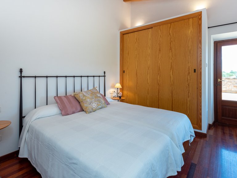 Country House for Sale in Santanyí, Balearic Islands 21