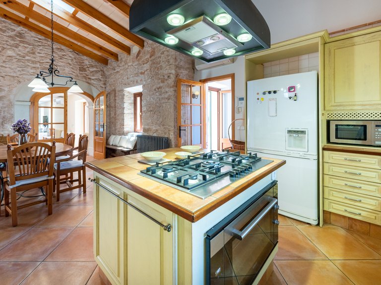 Country House for Sale in Santanyí, Balearic Islands 10